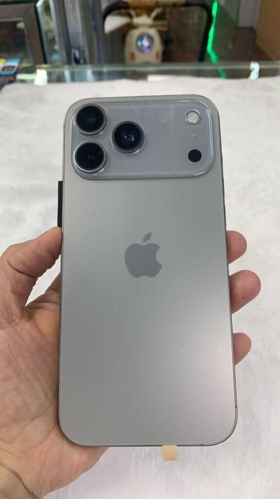 iPhone 17 Pro leaked back design in China before launch